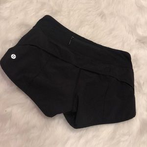 Lulu lemon speed up shorts booty